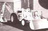 初のローダバックホウ　Case 320 :ローダの歴史 1957